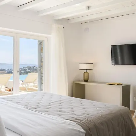 With Traditional Cycladic Charm Apartment Psarou (Mykonos)