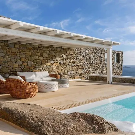 With Traditional Cycladic Charm Apartment