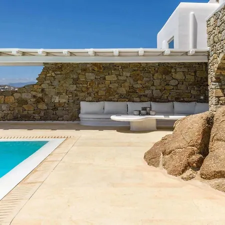 With Traditional Cycladic Charm * Psarou (Mykonos)