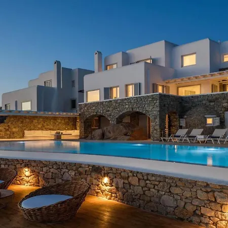 Apartment With Traditional Cycladic Charm