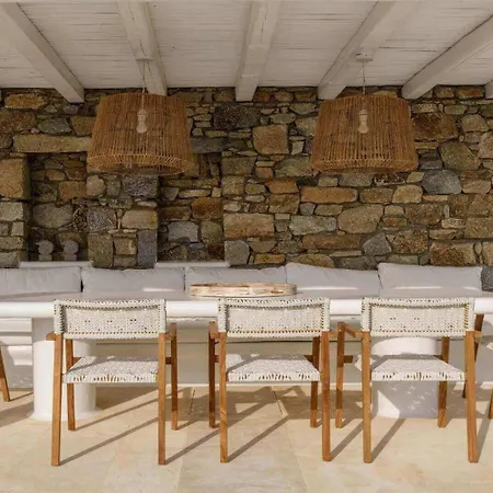 Apartment With Traditional Cycladic Charm